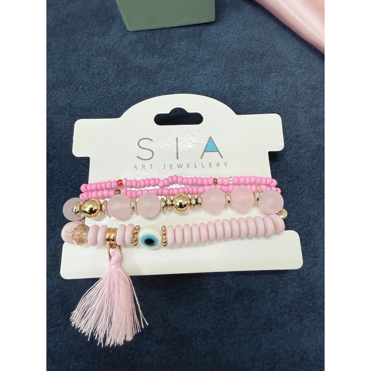 11 - Bracelet